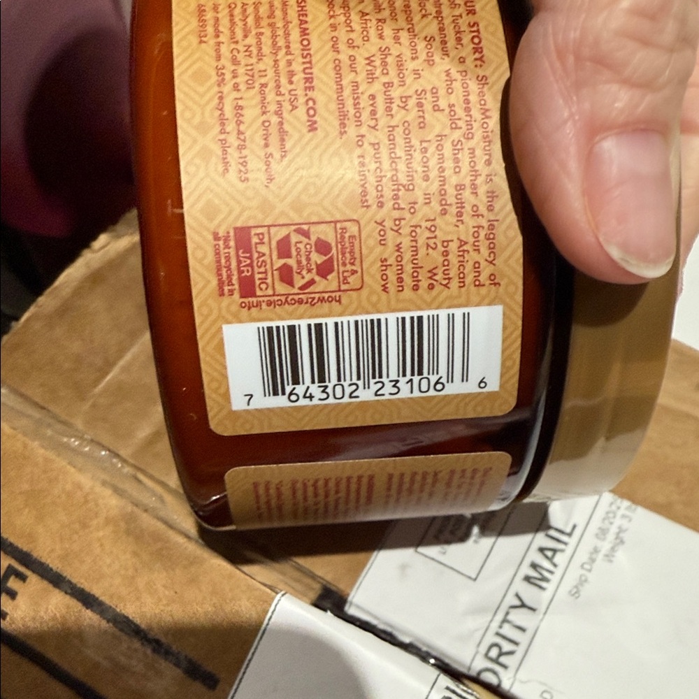 Shea Moisture Hydration Hair Masque with Honey & Oil - Picture 2 of 2